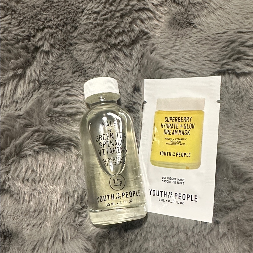 Youth to the People Mini Superfood Gentle Antioxidant Refillable Cleanser